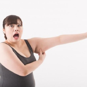 Đ&agrave;o Thải Mỡ Thừa Bắp Tay