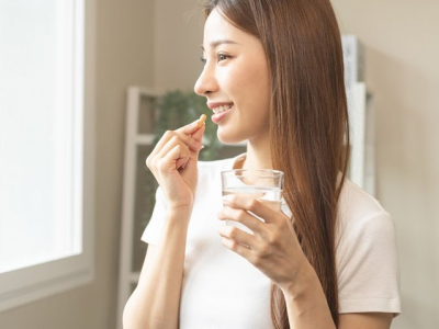 Vi&ecirc;n uống trẻ h&oacute;a da c&oacute; tốt kh&ocirc;ng?