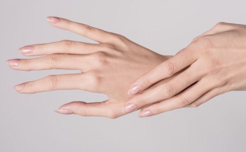 Cách trẻ hóa da tay tại nhà