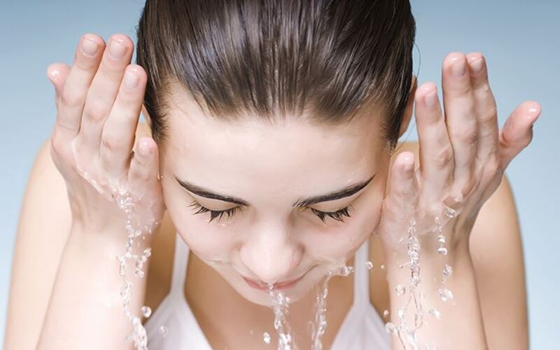 Chăm sóc da khi tiếp xúc nhiều với ánh nắng