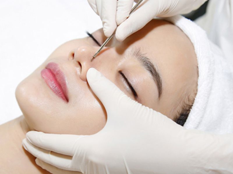 Có nên làm trẻ hóa da tại các Spa không?